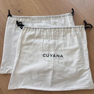 Cuyana Cream Drawstring Dust bags.   2 pc set. Approx 14.5 x 12” @